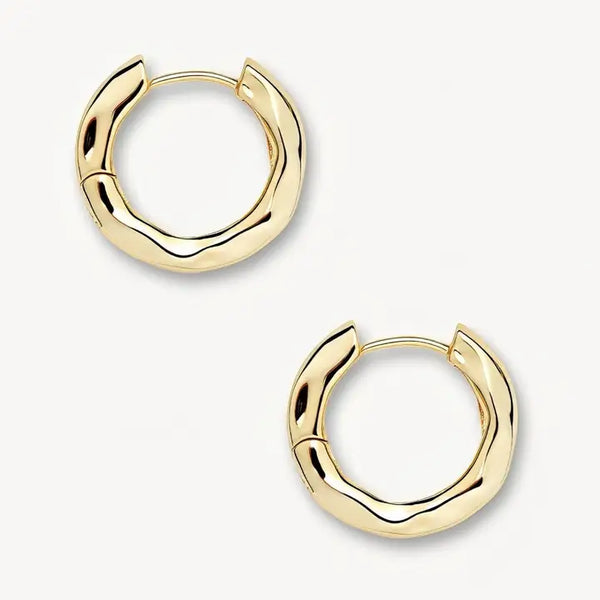 Petite Wavy Hoops Gold