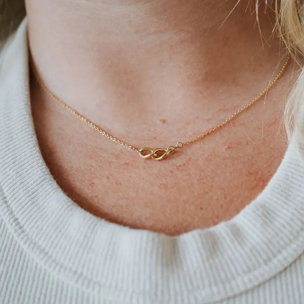 Sisters Necklace