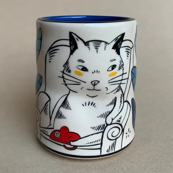 Lucky Cat With Mouse - Spark Cup Large