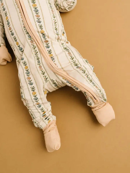 Dainty Daisy Bamboo Sleeper