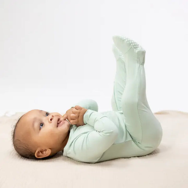 2 Way Zipper Footie - Solid Bok Choy